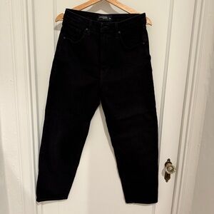 JUST BLACK DENIM Black High-rise Barrel Jeans | Size 28